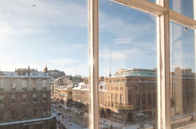 EasyLet Edinburgh Apartments - Photo4
