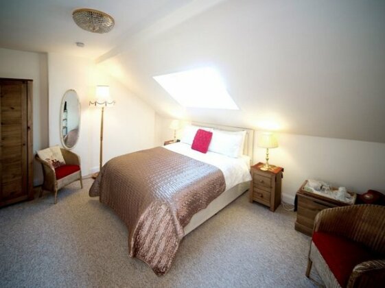 Glendevon Central Bed and Breakfast - Photo5