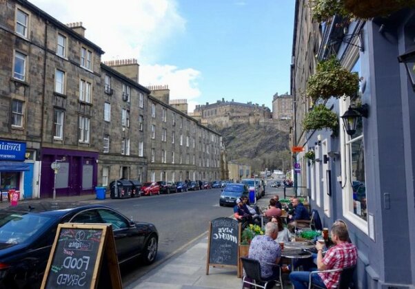 Grassmarket Gem