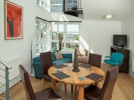 Holyrood Penthouse Apartment - Photo3
