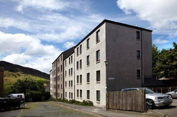 New Arthur Place - Self Catering Flats