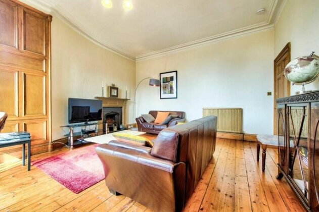 Spacious Flat in Old Town - Photo2