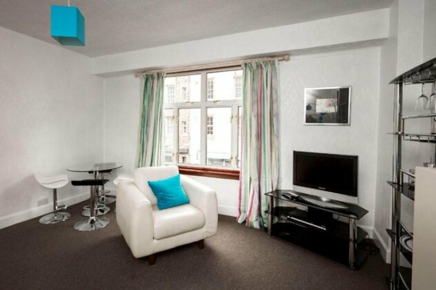 Stay In The Heart Of The Royal Mile & Old Town