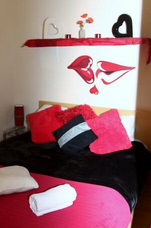Tony Asga - Hamza Apartment - Photo5