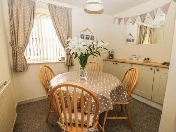 Coopers Cottage Egton - Photo3