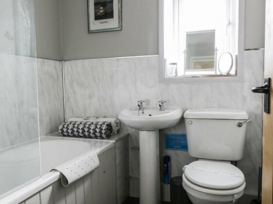 Coopers Cottage Egton - Photo5