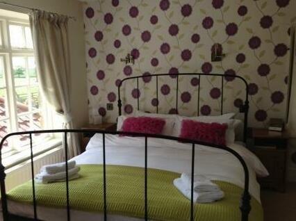 The Pack Horse Inn Ellingham - Photo5
