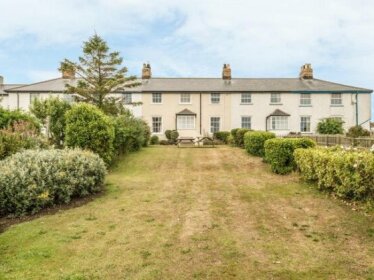 3b Coastguard Cottages