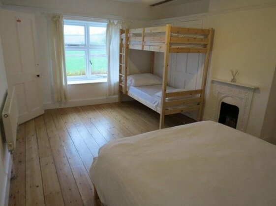 Exmouth Country Lodge and Cottage - Photo5