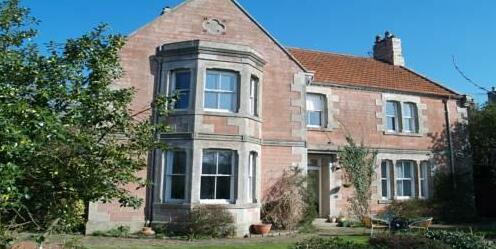 AllanBank Bed and Breakfast - Photo2