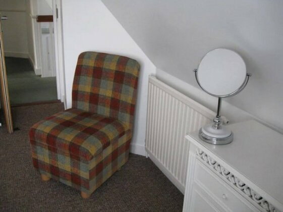 Chellowdene Guest House - Photo2