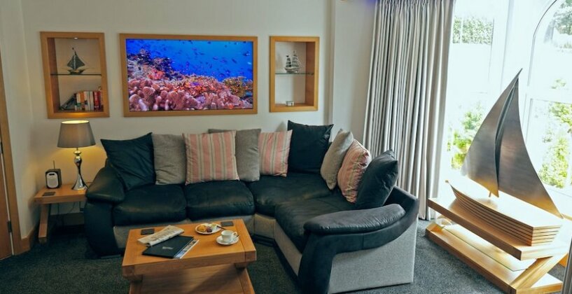 The Oceanic Luxury Aparthotel - Photo4