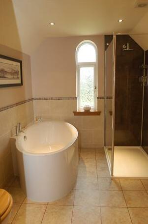 Trochelhill Country House Bed and Breakfast - Photo3