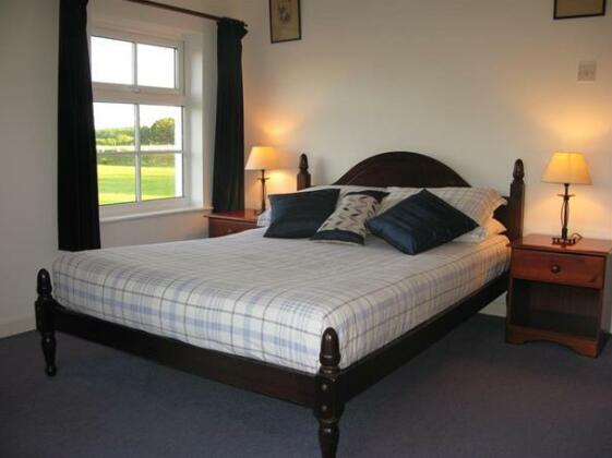 Tollgate Cottages Bed and Breakfast - Photo3