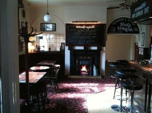 The Saddle Inn Fulford - Photo4