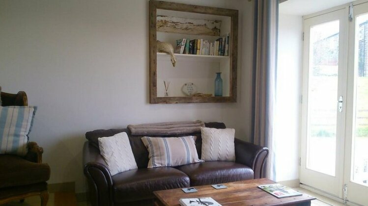 Meadowbeck Holiday Cottages - Photo3