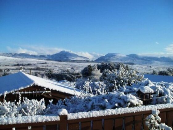 Cosy Log Cabin in Heart of Snowdonia