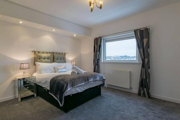 2 Bedroom Luxury Apartment In Glasgow West End