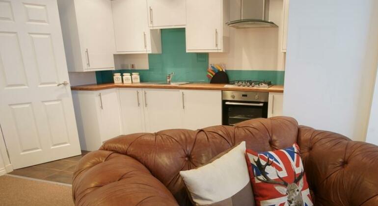 Bow Serviced Apartments - Photo4