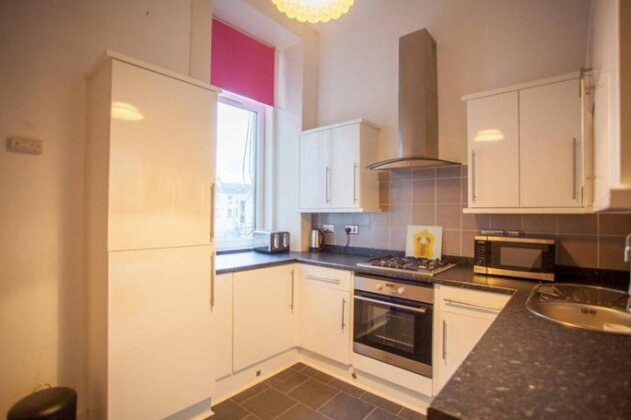 Bright airy flat in the heart of Partick/West end - Photo3