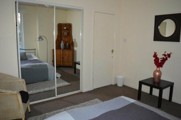 Cosy Rooms close to City Centre - Photo4