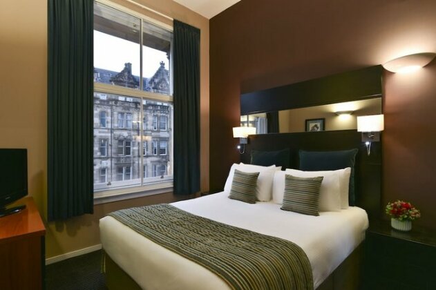 5 Star Boutique Hotel in the City Centre | Fraser Suites Hamburg