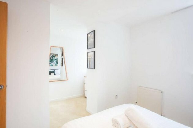 Modern and spacious flat in the heart of the city - Photo5