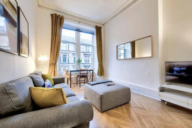 Modern Chic 2bed Apt on Byres Road - Photo4