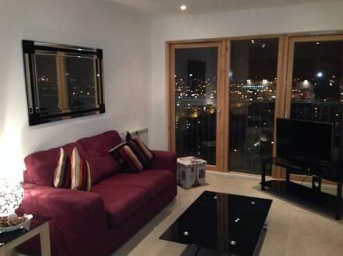 Suite 16 Glasgow - Photo3