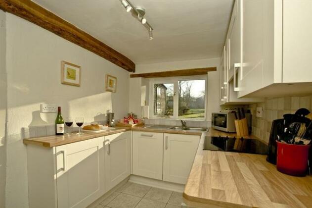 Middlewick Holiday Cottages - Photo2