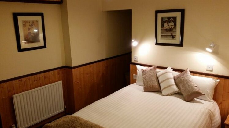 Halfway House Hotel Glenarm - Photo5