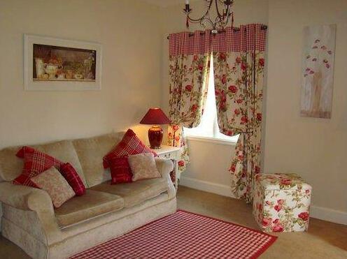 Mallyan Spout Hotel - Photo4