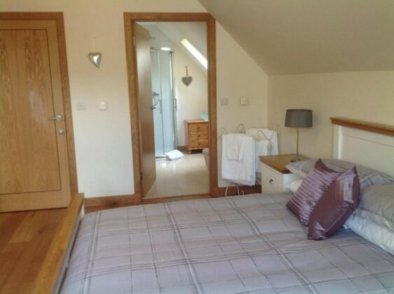 Burnwood - Photo2