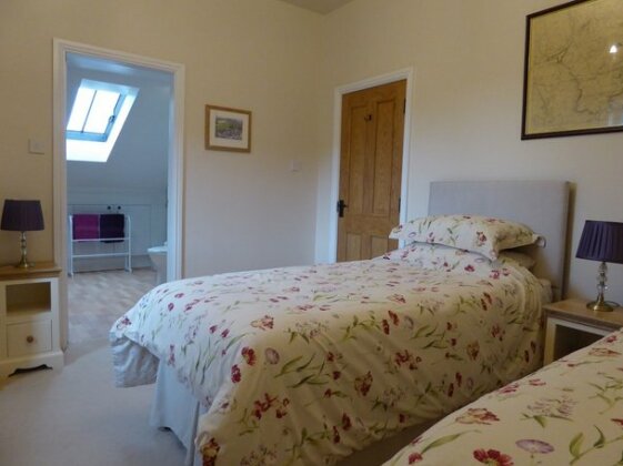 Orchard House Bed and Breakfast - Photo4