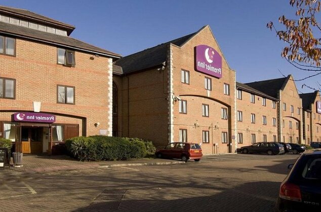 Premier Inn Guildford North - A3