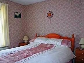 Drakewalls Bed And Breakfast - Photo2