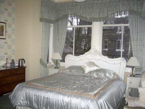 April House - Photo5