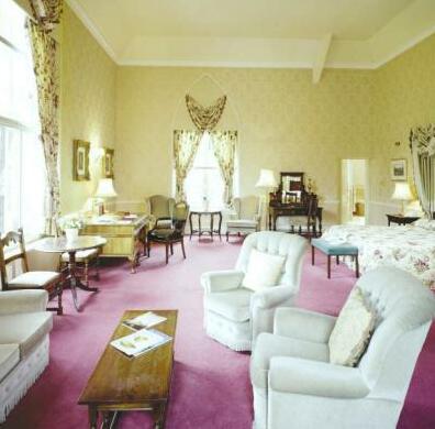 Ashdown Park Hotel - Photo4