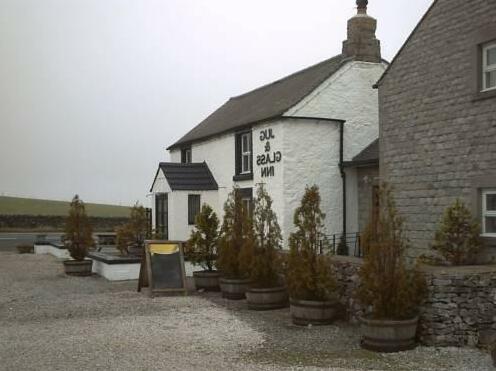 The Jug and Glass Inn Buxton - Photo4