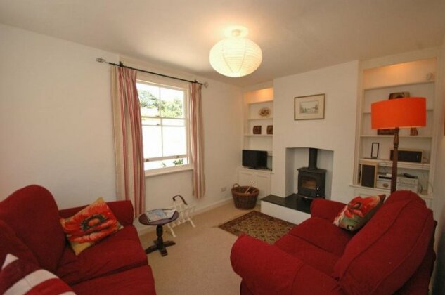 Swallowfield Cottage - Photo4