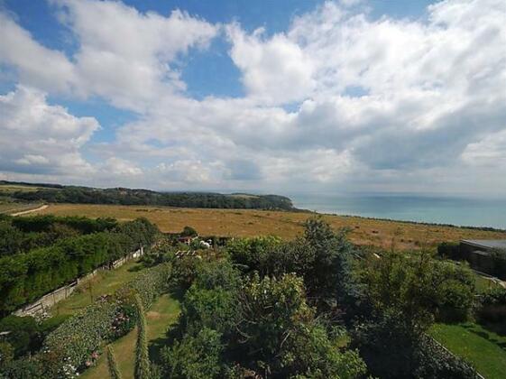 Fairlight Coastguard - Photo2