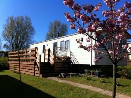 Spindlewood Country Holiday Park - Caravan Park - Photo2