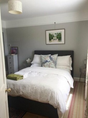Luxurious Double bedroom en-suite cozy lounge - Photo2