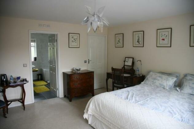 Acers Bed and Breakfast - Photo4
