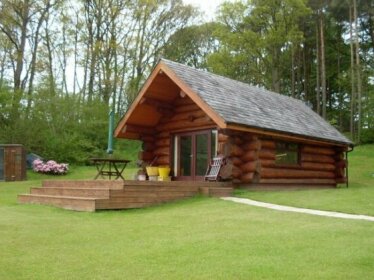 Lyne View Log Cabin
