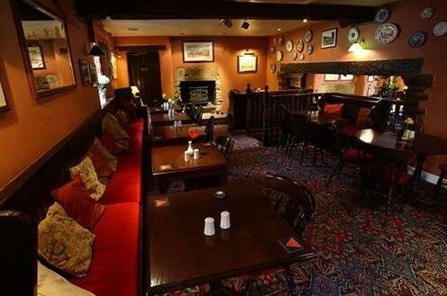 The Plough Inn Highlow - Photo5