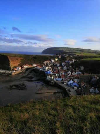 Endeavour Staithes - Photo3