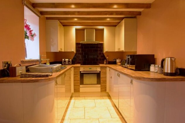 Rosecombe - Photo3