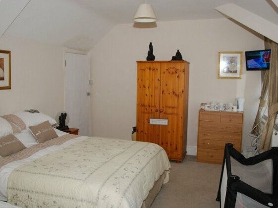 Kings Arms Hotel Holsworthy - Photo4