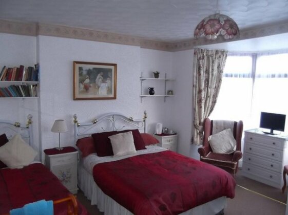 Applebys Guest House Holyhead - Photo3